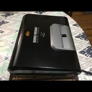 GEORGE FOREMAN VARIABLE TEMPERATURE GRILL GLP80V